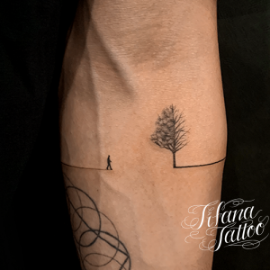 樹木のタトゥーデザイン Tifana Tattoo 東京 渋谷のタトゥースタジオ