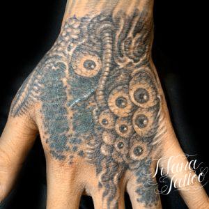 手 部位別 Tifana Tattoo 東京 渋谷のタトゥースタジオ 手 部位別 Tifana Tattoo 東京 渋谷のタトゥースタジオ