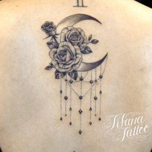 月のタトゥーデザイン Tifana Tattoo 東京 渋谷のタトゥースタジオ