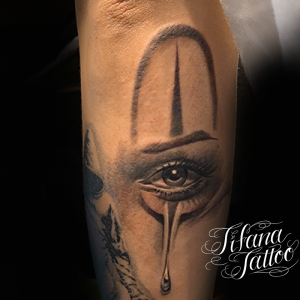 目のタトゥーデザイン Tifana Tattoo 東京 渋谷のタトゥースタジオ 目のタトゥーデザイン Tifana Tattoo 東京 渋谷のタトゥースタジオ