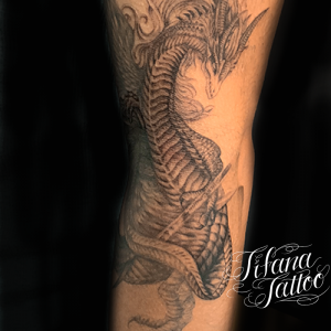 龍のタトゥーデザイン Tifana Tattoo 東京 渋谷のタトゥースタジオ 龍のタトゥーデザイン Tifana Tattoo 東京 渋谷のタトゥースタジオ