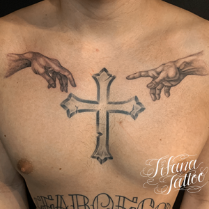 クロスのタトゥーデザイン Tifana Tattoo 東京 渋谷のタトゥースタジオ クロスのタトゥーデザイン Tifana Tattoo 東京 渋谷のタトゥースタジオ