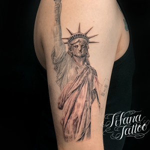 メンズ スタイル別 Tifana Tattoo 東京 渋谷のタトゥースタジオ メンズ スタイル別 Tifana Tattoo 東京 渋谷のタトゥースタジオ