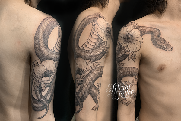 蛇とアネモネのタトゥー ギャラリー Tifana Tattoo 東京 渋谷のタトゥースタジオ