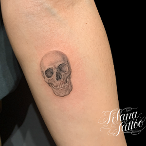 スカルのタトゥーデザイン Tifana Tattoo 東京 渋谷のタトゥースタジオ スカルのタトゥーデザイン Tifana Tattoo 東京 渋谷のタトゥースタジオ