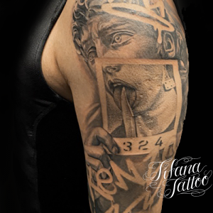 ダビデのパロディ・タトゥー