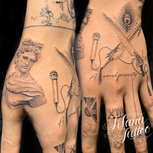 手の甲|指のファインライン・タトゥー
