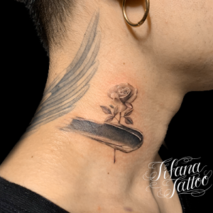 薔薇のタトゥーデザイン Tifana Tattoo 東京 渋谷のタトゥースタジオ 薔薇のタトゥーデザイン Tifana Tattoo 東京 渋谷のタトゥースタジオ