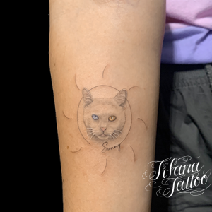 白猫のポートレート・タトゥー