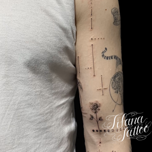 GEOMETRY×FINE LINE TATTOO